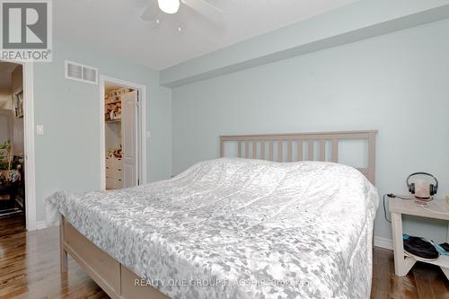 17 - 222 Fellowes Crescent, Hamilton (Waterdown), ON - Indoor Photo Showing Bedroom