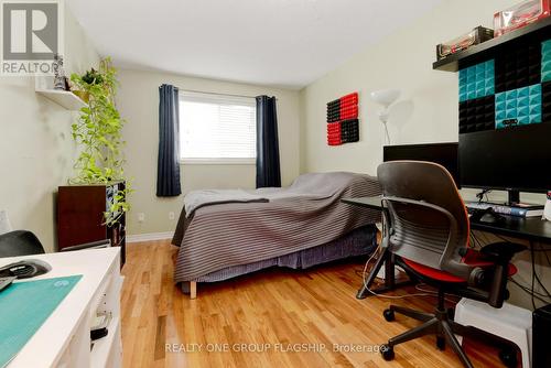 17 - 222 Fellowes Crescent, Hamilton (Waterdown), ON - Indoor Photo Showing Bedroom