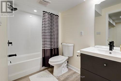 17 - 222 Fellowes Crescent, Hamilton (Waterdown), ON - Indoor Photo Showing Bathroom