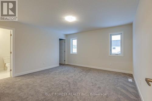 52 Wayside Lane, Southwold (Talbotville), ON - Indoor Photo Showing Other Room