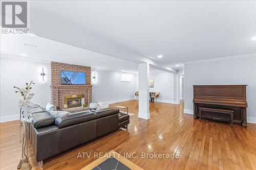 15 Eastglen Crescent, Toronto (Islington-City Centre West), ON - Indoor Photo Showing Living Room With Fireplace