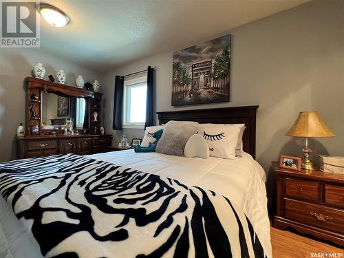 1316 Herbert Avenue, Herbert, SK - Indoor Photo Showing Bedroom