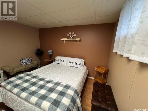 1316 Herbert Avenue, Herbert, SK - Indoor Photo Showing Bedroom