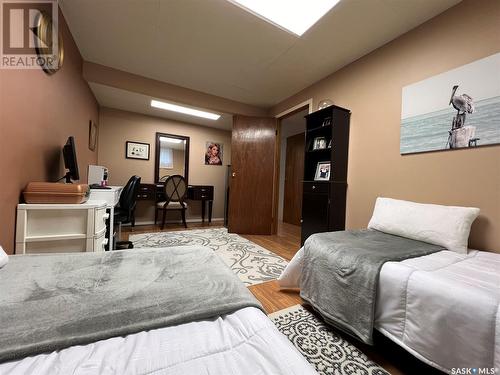 1316 Herbert Avenue, Herbert, SK - Indoor Photo Showing Bedroom