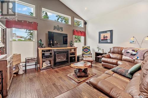 430 Railway Avenue, Blaine Lake, SK - Indoor Photo Showing Living Room