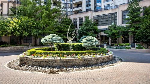 2630 - 500 Doris Avenue, Toronto (Willowdale East), ON - Outdoor