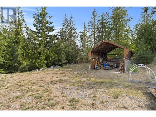 2061 Trans Canada Hwy Road, Blind Bay, BC - Outdoor