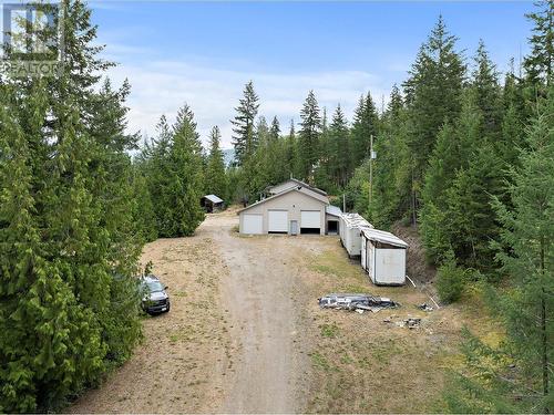 2061 Trans Canada Hwy Road, Blind Bay, BC - Outdoor