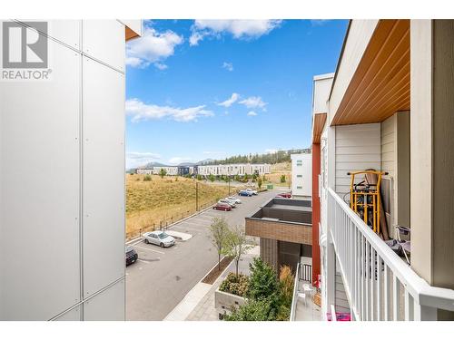 625 Academy Way Unit# Ph35, Kelowna, BC - Outdoor