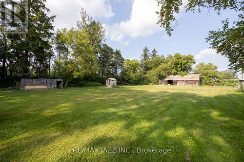 10239 Cochrane Road, Clarington, ON - Outdoor