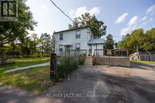 10239 Cochrane Road, Clarington, ON - Outdoor