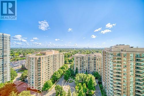 2006 - 1 Pemberton Avenue, Toronto (Newtonbrook East), ON - Outdoor