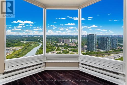 4010 - 1 Palace Pier Court, Toronto (Mimico), ON - Indoor Photo Showing Other Room