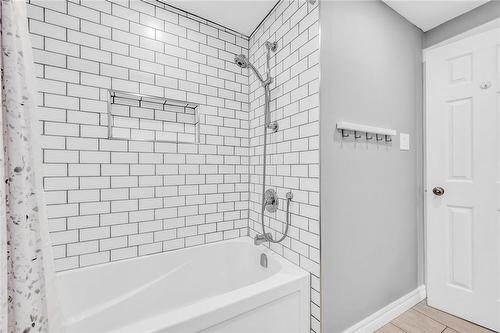 2050 Upper Middle Road|Unit #147, Burlington, ON - Indoor Photo Showing Bathroom