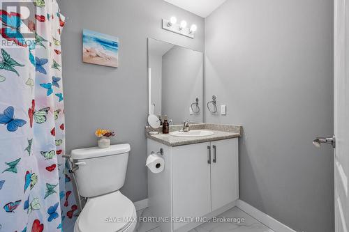 55 Denistoun Street, Welland, ON - Indoor Photo Showing Bathroom