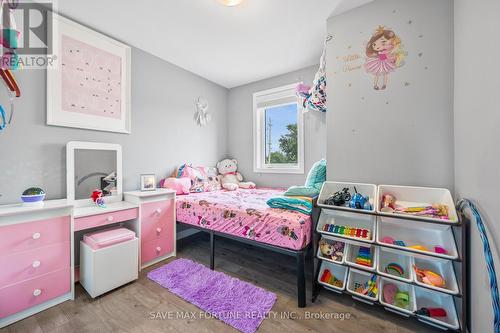 55 Denistoun Street, Welland, ON - Indoor Photo Showing Bedroom