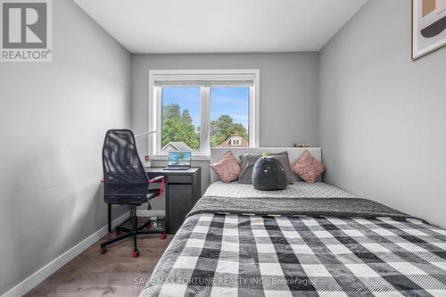 55 Denistoun Street, Welland, ON - Indoor Photo Showing Bedroom