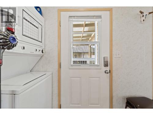 601 Beatty Avenue Nw Unit# 5, Salmon Arm, BC - Indoor Photo Showing Laundry Room