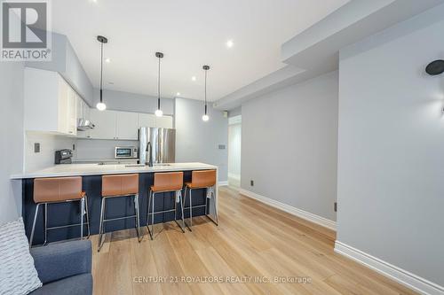 74-B Coxwell Avenue, Toronto (Greenwood-Coxwell), ON - Indoor Photo Showing Kitchen With Upgraded Kitchen