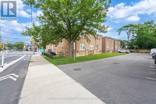 74-B Coxwell Avenue, Toronto (Greenwood-Coxwell), ON - Outdoor