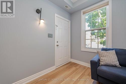 74-B Coxwell Avenue, Toronto (Greenwood-Coxwell), ON - Indoor Photo Showing Other Room