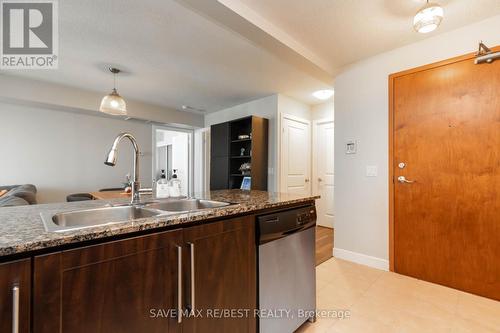 1116 - 35 Bales Avenue, Toronto (Willowdale East), ON - Indoor Photo Showing Kitchen With Double Sink