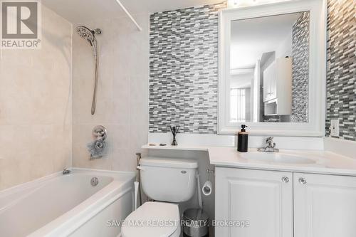 1116 - 35 Bales Avenue, Toronto (Willowdale East), ON - Indoor Photo Showing Bathroom