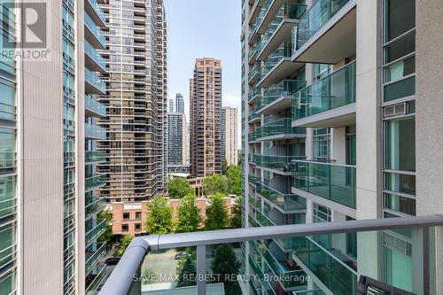 1116 - 35 Bales Avenue, Toronto (Willowdale East), ON - Outdoor With Balcony With Facade