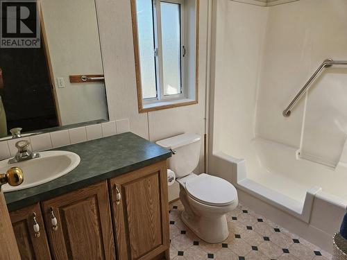 17 3001 N Mackenzie Avenue, Williams Lake, BC - Indoor Photo Showing Bathroom