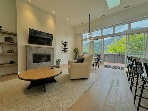 12 - 266 Baker Street, Nelson, BC - Indoor With Fireplace