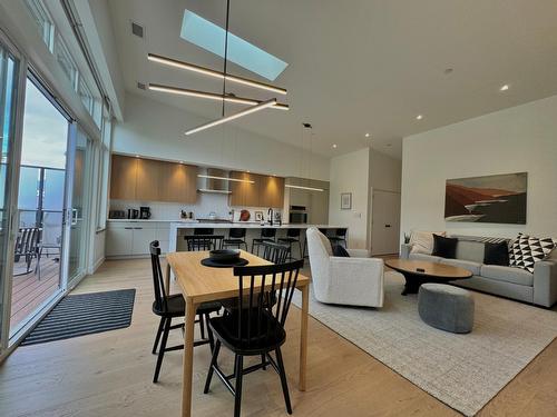 12 - 266 Baker Street, Nelson, BC - Indoor Photo Showing Dining Room