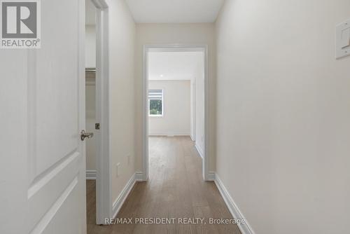 7704 Tupelo Crescent, Niagara Falls, ON - Indoor Photo Showing Other Room