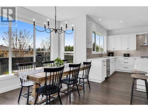 99 Forest Edge Place, Kelowna, BC - Indoor Photo Showing Other Room