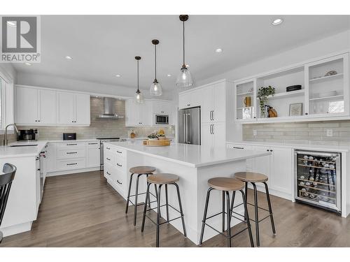 99 Forest Edge Place, Kelowna, BC - Indoor Photo Showing Kitchen With Upgraded Kitchen