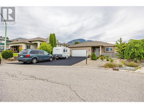 1503 Tanemura Crescent, Kelowna, BC - Outdoor With Facade