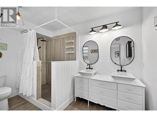 1503 Tanemura Crescent, Kelowna, BC - Indoor Photo Showing Bathroom