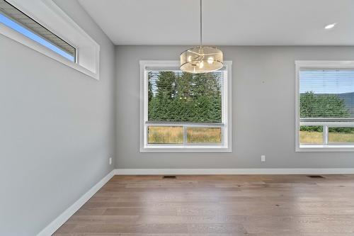 28-1791 10 Street, Salmon Arm, BC - Indoor Photo Showing Other Room