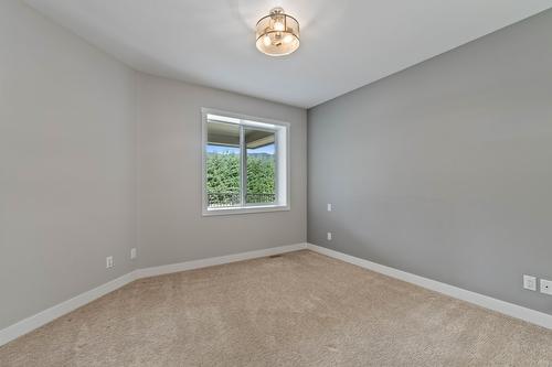 28-1791 10 Street, Salmon Arm, BC - Indoor Photo Showing Other Room