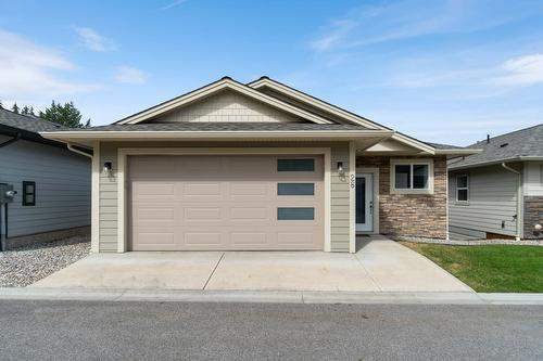 28-1791 10 Street, Salmon Arm, BC - Outdoor