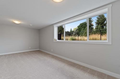 28-1791 10 Street, Salmon Arm, BC - Indoor Photo Showing Other Room