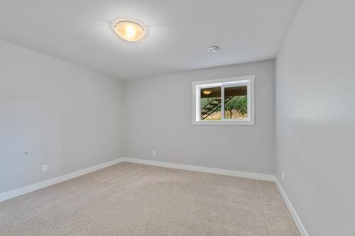 28-1791 10 Street, Salmon Arm, BC - Indoor Photo Showing Other Room