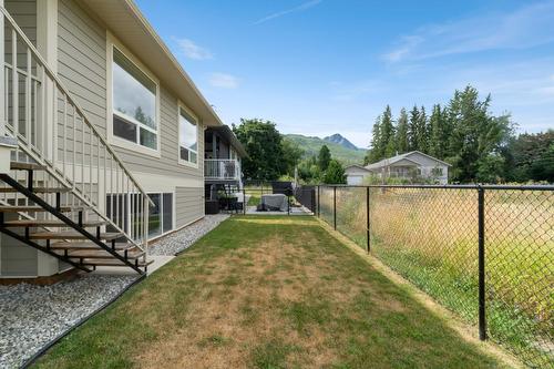 28-1791 10 Street, Salmon Arm, BC - Outdoor