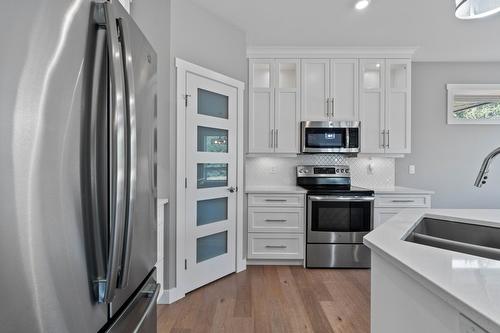 28-1791 10 Street, Salmon Arm, BC - Indoor Photo Showing Kitchen With Upgraded Kitchen