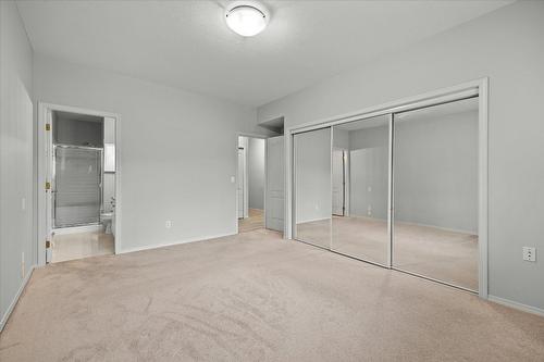 315-2288 Benvoulin Road, Kelowna, BC - Indoor Photo Showing Other Room