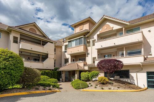 315-2288 Benvoulin Road, Kelowna, BC - Outdoor With Balcony With Facade