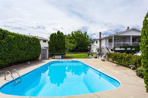 465 O'Keefe Court, Kelowna, BC - Outdoor With In Ground Pool With Deck Patio Veranda With Backyard