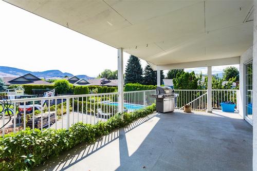 465 O'Keefe Court, Kelowna, BC - Outdoor With Exterior