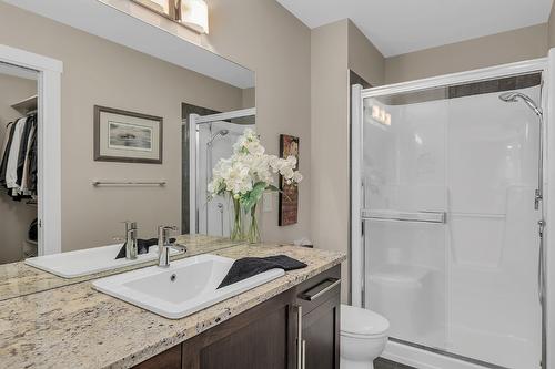 8-1170 Brant Avenue, Kelowna, BC - Indoor Photo Showing Bathroom