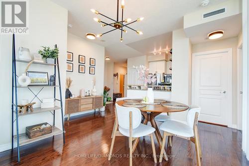 2202 - 220 Burnhamthorpe Road, Mississauga (City Centre), ON - Indoor Photo Showing Dining Room