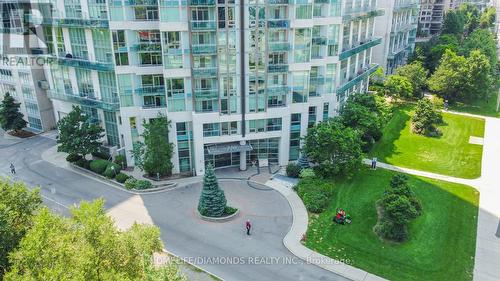 2202 - 220 Burnhamthorpe Road, Mississauga (City Centre), ON - Outdoor With Facade